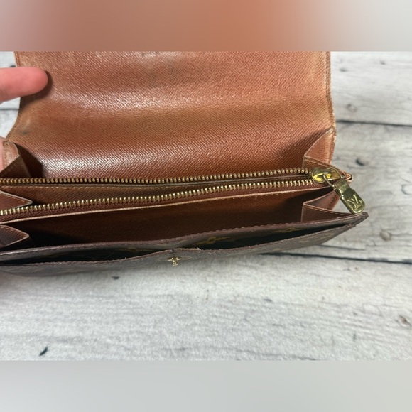 Louis Vuitton Portefeuille Sarah Long Bifold Wallet Brown Monogram Leather - Picture 10 of 16